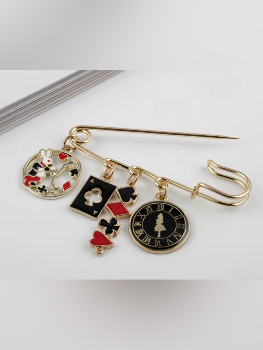 Gold-Tone Playing Card Charm Brooch /pin with Black and Red Enamel